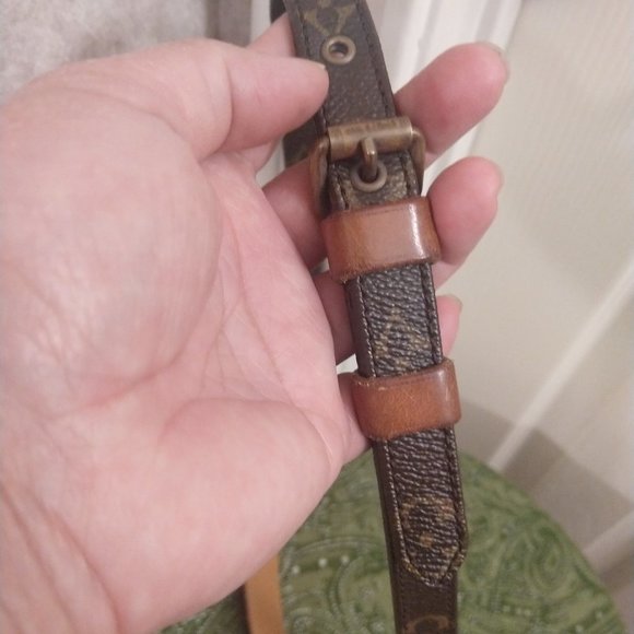 Louis Vuitton Adjustable Monogram Strap - Picture 5 of 10